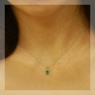 pt900 天然エメラルド0.20ct ペンダントトップ クーポン登場中