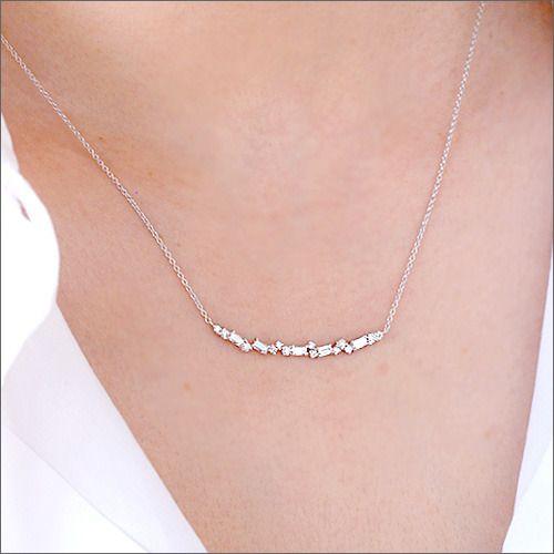 P10％中 バケットダイヤモンド ブリリアントダイヤモンド ニュークレセント New Crescent ネックレス PT900 K18 K10対応  誕生石 4月 |  | 01