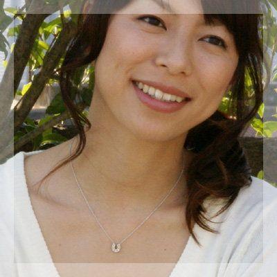 幸せをキャッチ ローズカットダイヤ ブルーサファイア ホースシュー ペンダント ネックレス PT900 K18 K10対応  誕生石 4月 9月の画像