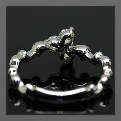 ダイヤモンド ブランシュ”スリーストーンリング 誕生石 4月 PT900 K18 K10対応の画像