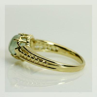 旬のカラーで魅力アップ  プレナイト コリドール リング PT900 K18 K10対応の画像