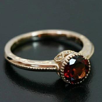 ガーネット ダイヤモンド 横顔エレガントリング 誕生石 1月 PT900 K18  