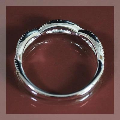 優雅なスパイラル ローズカットダイヤリング 誕生石 4月 PT900 K18 K10対応の画像