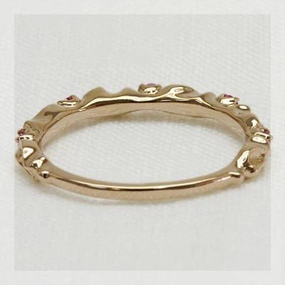 ピンクサファイアツタの葉シルエットリング PT900 K18 K10対応 誕生石 9月 春色ピンクの画像