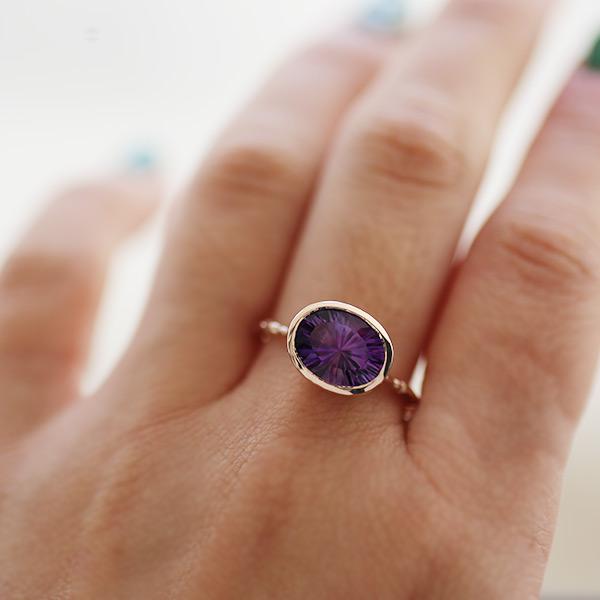 限定1本 K10PG アメシスト コンケイブカット リング 11号