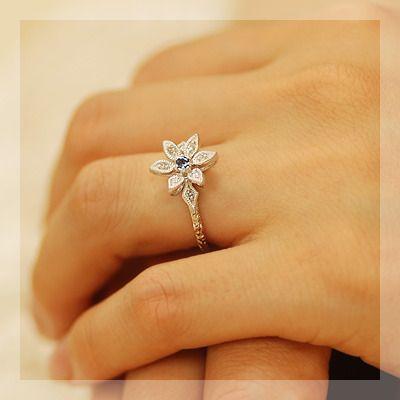 エメラルドマイン社アレキサンドライト ローズカットダイヤモンドリング クレマチス PT900 K18 K10対応  誕生石 4月 6月の画像
