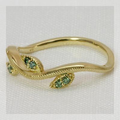 グリーンダイヤモンドリーフ・ラインリング 誕生石 4月 PT900 K18 K10対応の画像