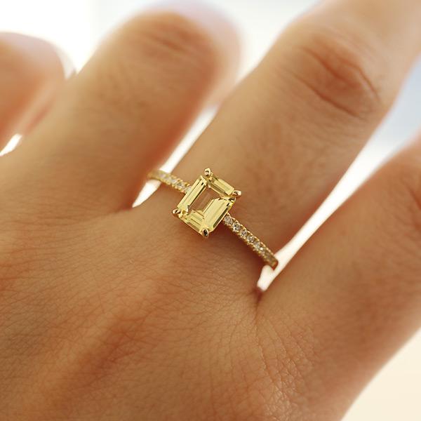 限定1本 K18YG UV蛍光 1.16ct イエローサファイア 0.11ct ダイヤモンド リング 12号 サイズ変更承ります 誕生石9月の画像