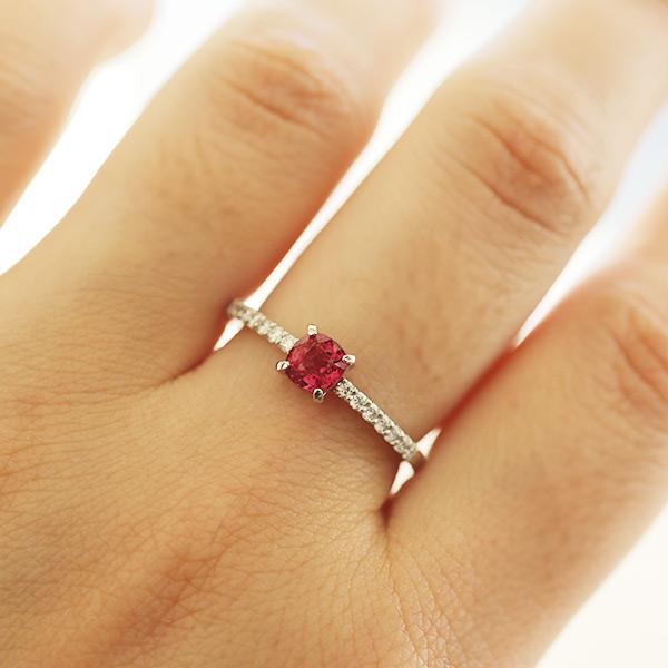 限定1本 PT900 UV蛍光 0.52ct レディッシュピンクスピネル 0.14ct ダイヤモンド リング 12号 サイズ変更承ります 誕生石8月の画像