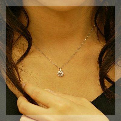 3.8mmの輝き フィオレット ローズカットダイヤモンド ペンダントトップ チェーン無し 誕生石 4月 PT900 K18 K10対応 |  | 01