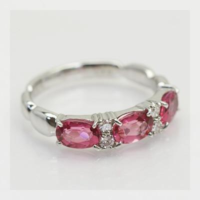 トリプル ルベライト ダイヤモンドリング 誕生石 4月 春色ピンク PT900 K18 K10対応の画像
