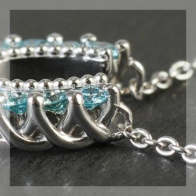 ハッピーモティーフ ブルーダイヤモンド ホースシューペンダントネックレス　PT900 K18 K10対応 誕生石 4月の画像
