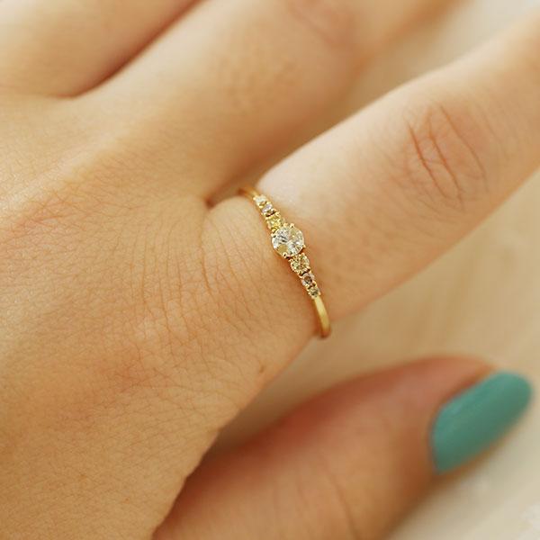 限定1本 K18YG UV蛍光 0.24ct マルチカラーダイヤモンド リング 12号 サイズ変更承ります 誕生石4月の画像