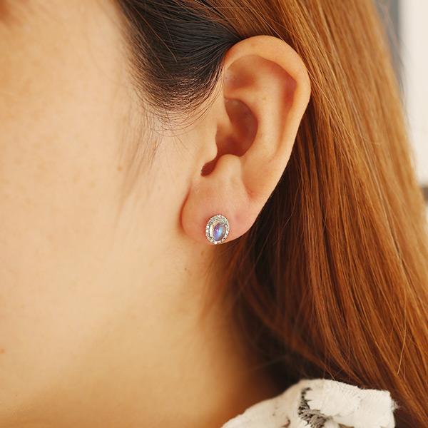 限定１ペア PT900 1.78ct ロイヤルブルームーンストーン 0.22ct ダイヤモンド ピアス 誕生石6月の画像