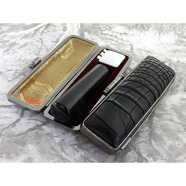 印鑑 はんこ セット 黒水牛印鑑 黒水牛 認印 銀行印 10.5mm または12mmから選択可能 本革クロコダイル ケース付き ワニ革 黒 つやなし