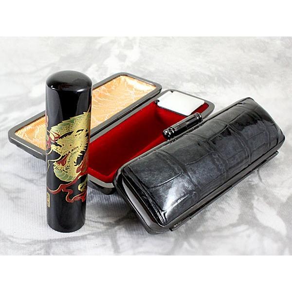 印鑑 はんこ セット 黒水牛印鑑 黒水牛 開運 現代蒔絵 赤龍 13.5mm 銀行印 実印 牛革型押しシャイニングクロコ ケース付き