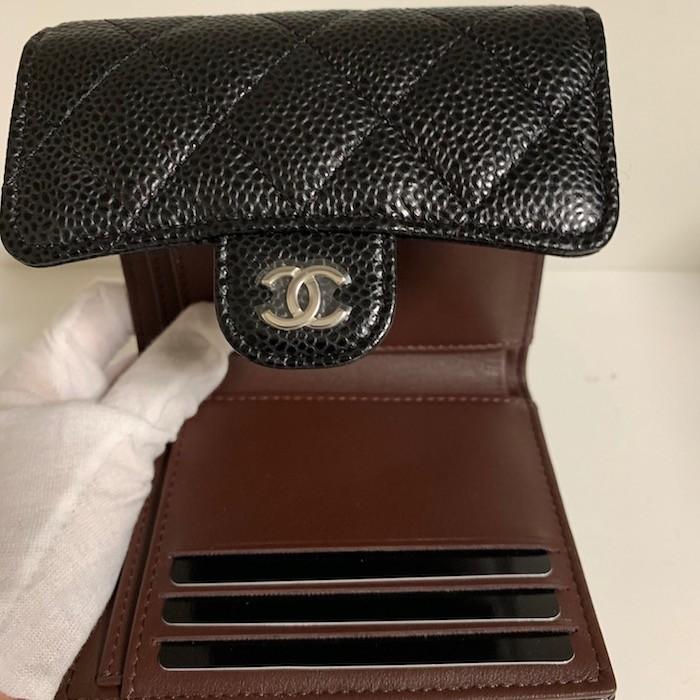 シャネル マトラッセ キャビアスキン 三つ折り ミニ 財布 CHANEL シャネル キャビアスキン