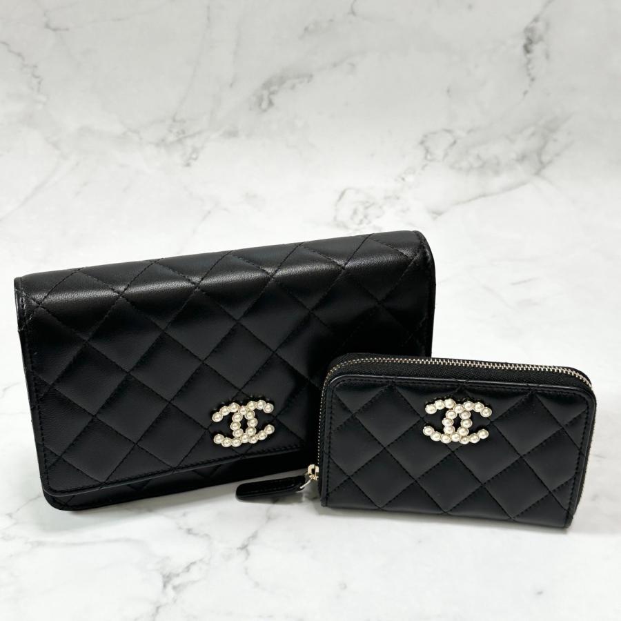 CHANEL（シャネル） パールロゴ ジップ コインパース