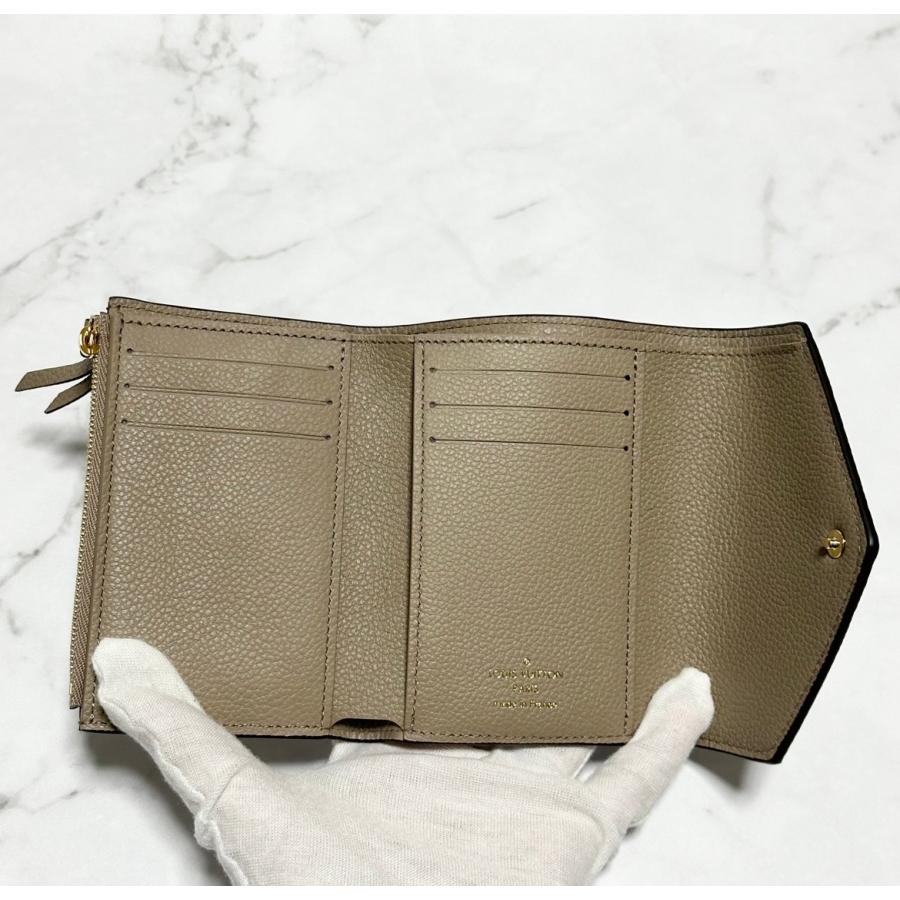 LOUIS VUITTON（ルイ・ヴィトン） PORTEFEUILLE VICTORINE