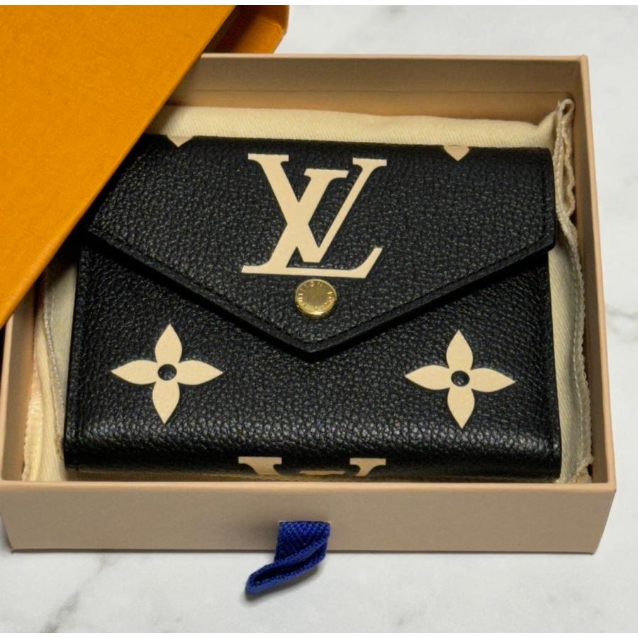 LOUIS VUITTON（ルイ・ヴィトン） PORTEFEUILLE VICTORINE