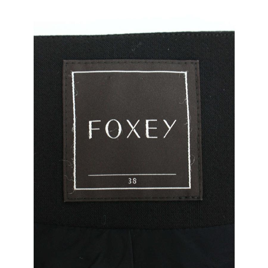 FOXEY フード付き黒クロップドパーカー38