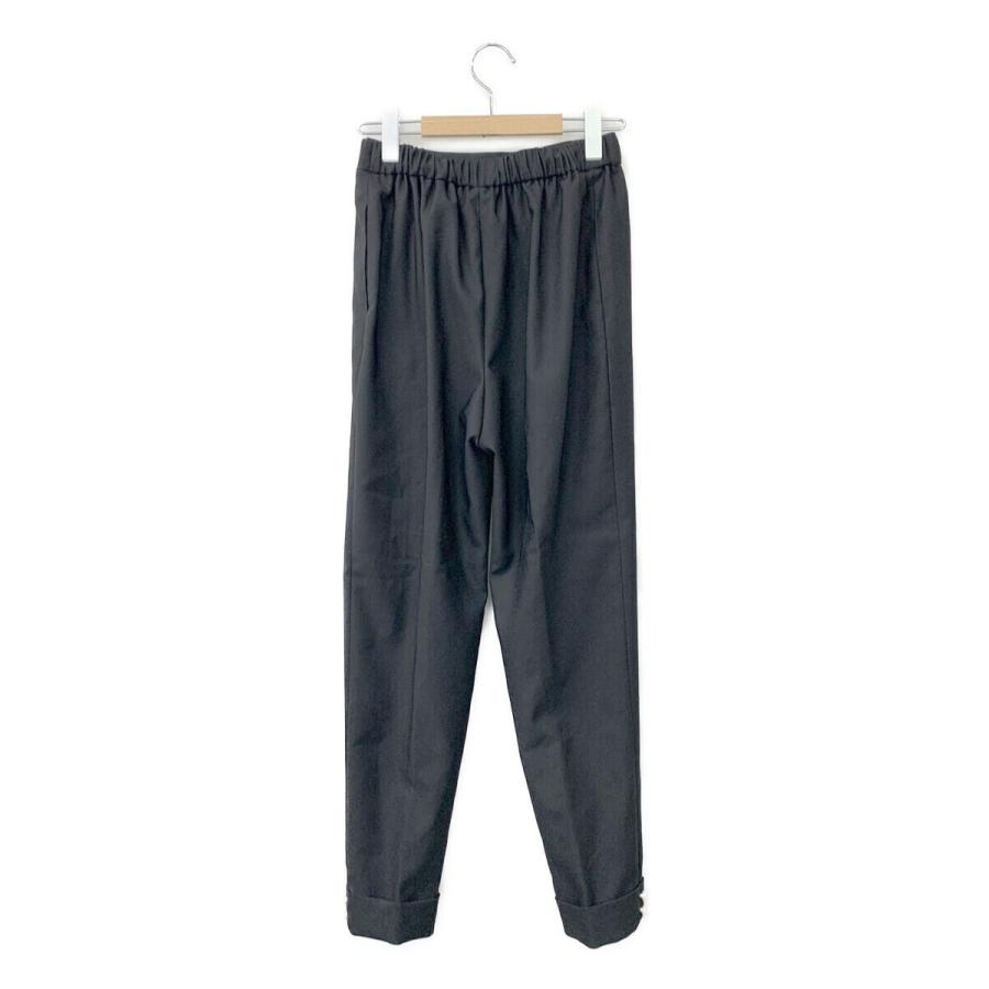 最終値下げ　美品　ルネ　パール　パンツ　34 Rene ルネ パンツ パールボタン付きテーパード 34 : ブランド