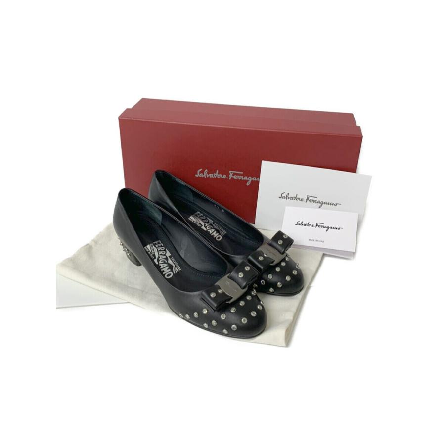 FERRAGAMO サルヴァトーレフェラガモ パンプス ヴァラリボン FERRAGAMO サルヴァトーレフェラガモ パンプス ヴァラリボン