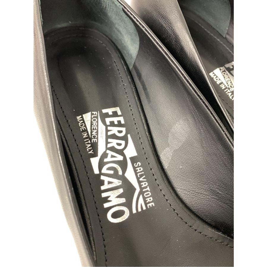 FERRAGAMO サルヴァトーレフェラガモ パンプス ヴァラリボン FERRAGAMO サルヴァトーレフェラガモ パンプス ヴァラリボン