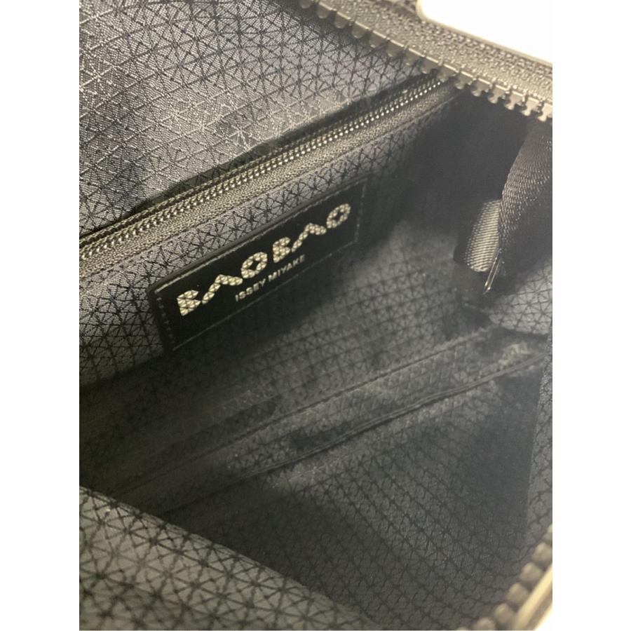 BAO ISSEY MIYAKE バオバオイッセイミヤケ ショルダーバッグ CARTON