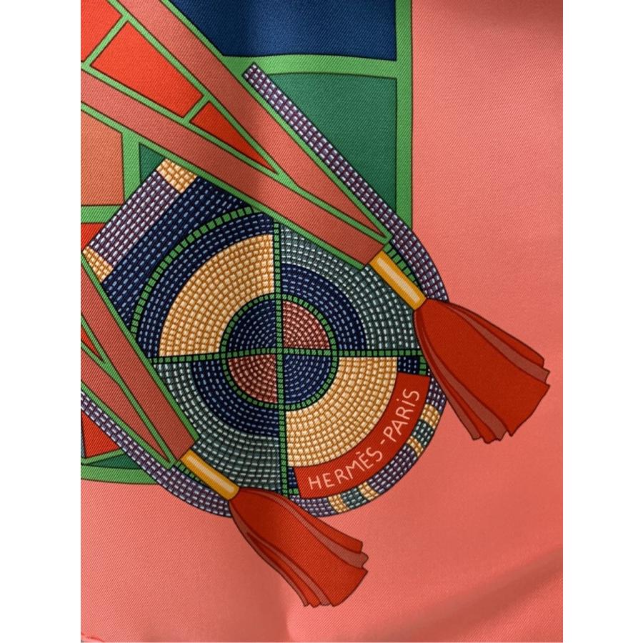 HERMES エルメス スカーフ カレ90 L'ART INDIEN DES PLAINES HERMES エルメス スカーフ カレ90 L'ART INDIEN DES PLAINES