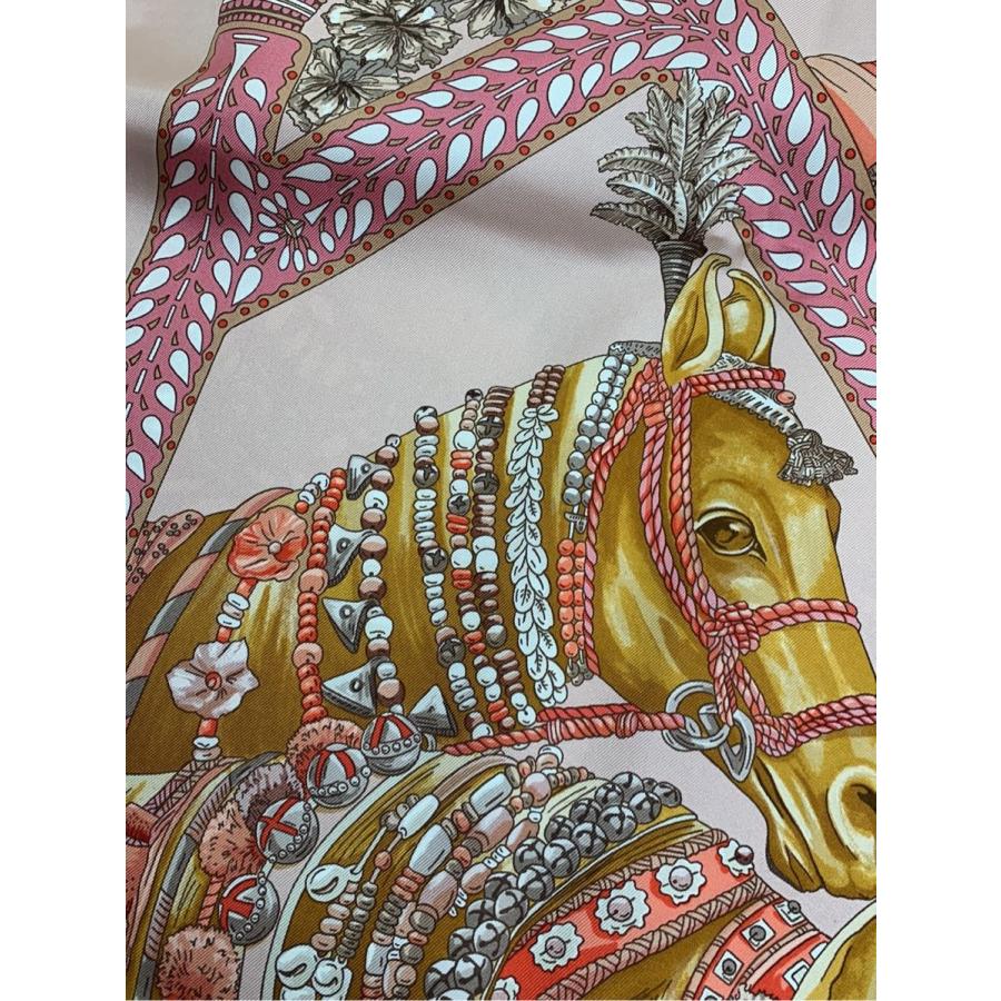 HERMES エルメス スカーフ カレ 90 LA DANSE DU CHEVAL MARWARI HERMES エルメス スカーフ カレ 90 LA DANSE DU CHEVAL MARWARI
