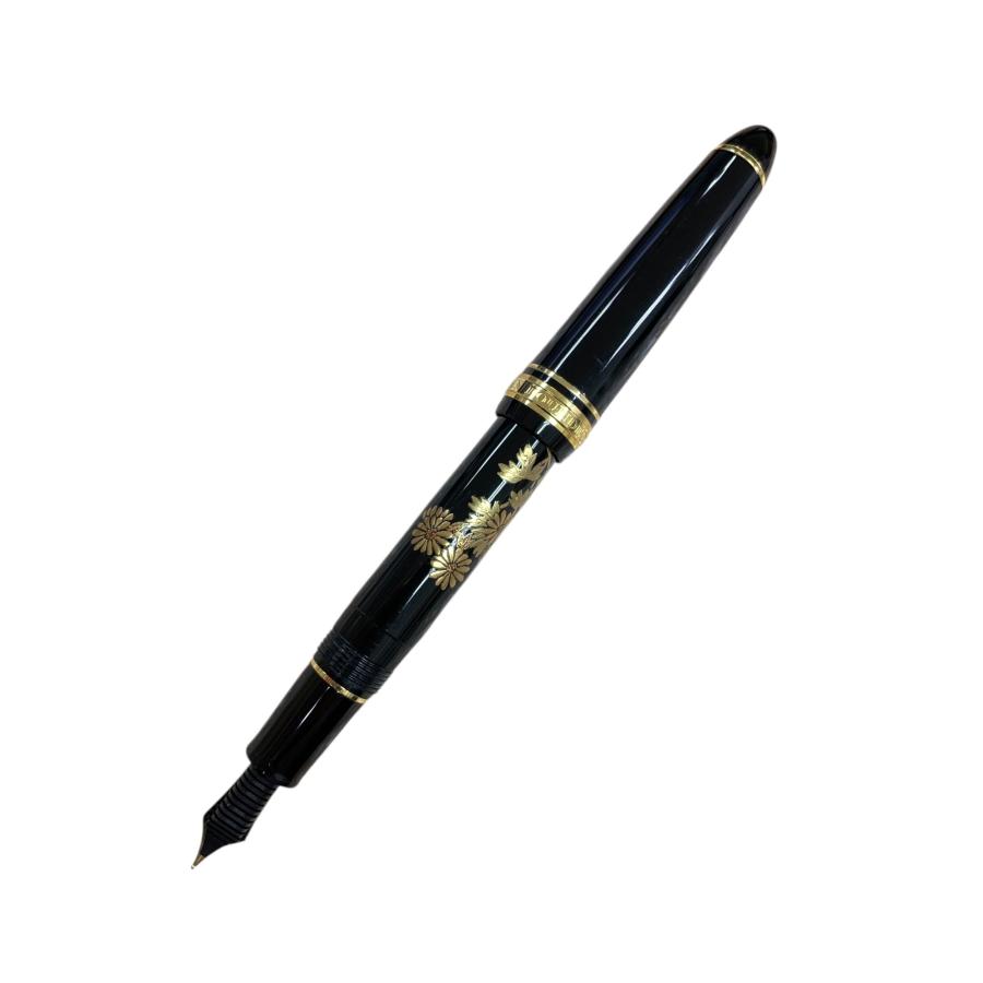 セーラー 万年筆 プロフィット蒔絵（菊） 香仙作 ブラック M 14K IT64DSYJKSS4 セーラー 万年筆 プロフィット蒔絵（菊） 香仙作 ブラック M 14K