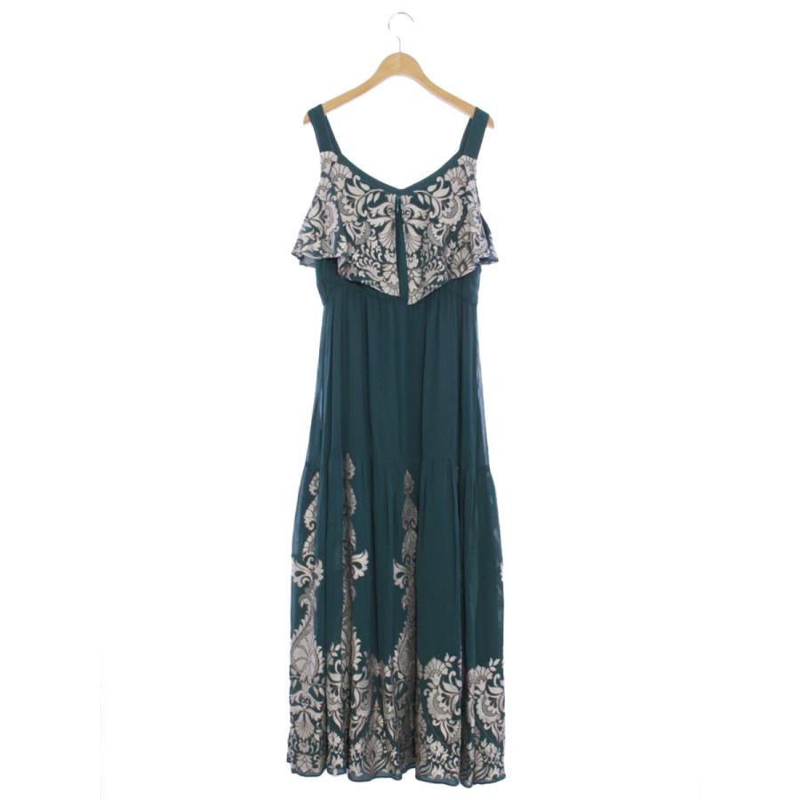 グレースコンチネンタル アラベスク刺繍ロングワンピース