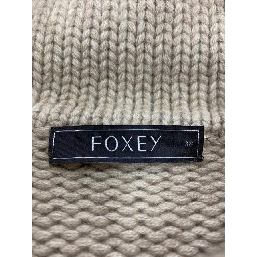 新品同様✨フォクシー リラックスフーディーカーディガン ベージュ 38 ロゴ入り 新品同様✨フォクシー リラックスフーディーカーディガン