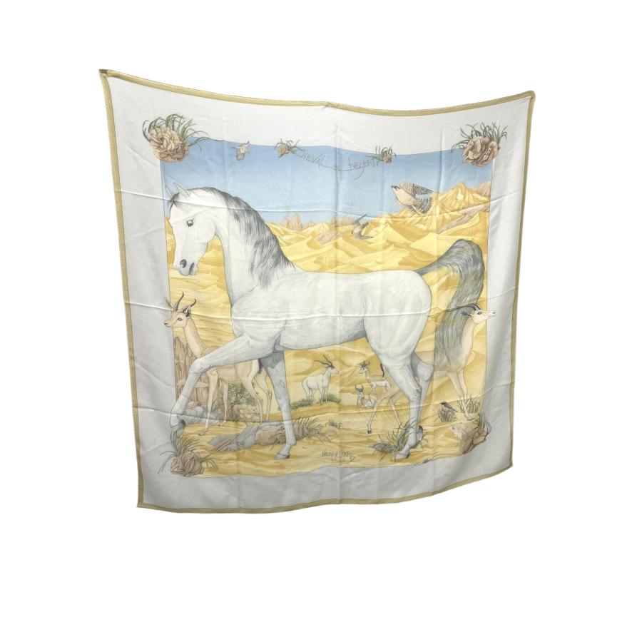 エルメス　カレジェアン140 シルク100% 「砂漠の革飾りⅡ〜デタイユ」柄 エルメス カレジェアン140 シルク100% 「砂漠の革飾りⅡ