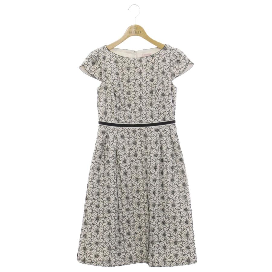 トッカ HAMMING BIRD OPTOYM0320 ワンピース 00 ホワイト フラワー