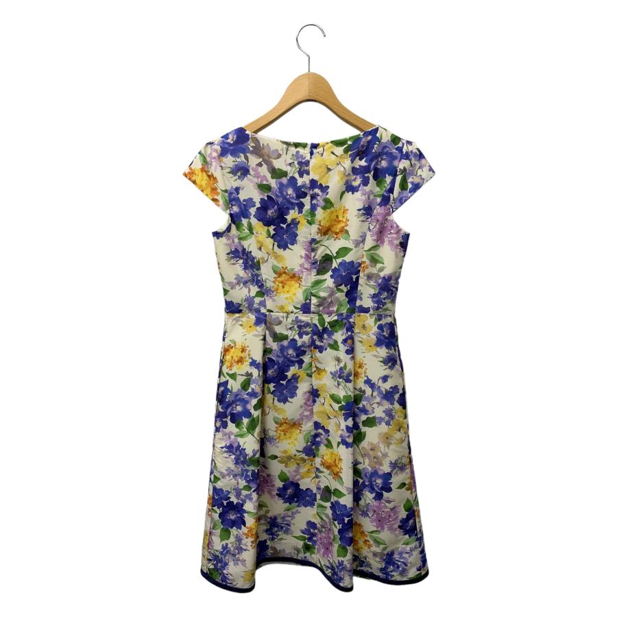 ホワイト 総刺繍　ドレス  トッカ　ワンピース TOCCA トッカ TRIFLE ワンピース 刺繍 ドレス ホワイトレーベル