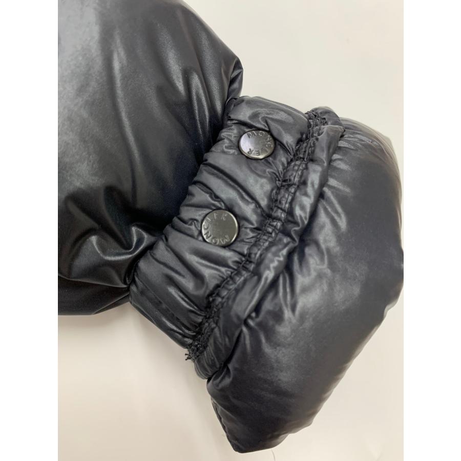 モンクレール BERRE GIUBBOTTO JACKET B2093469274953052 ダウン