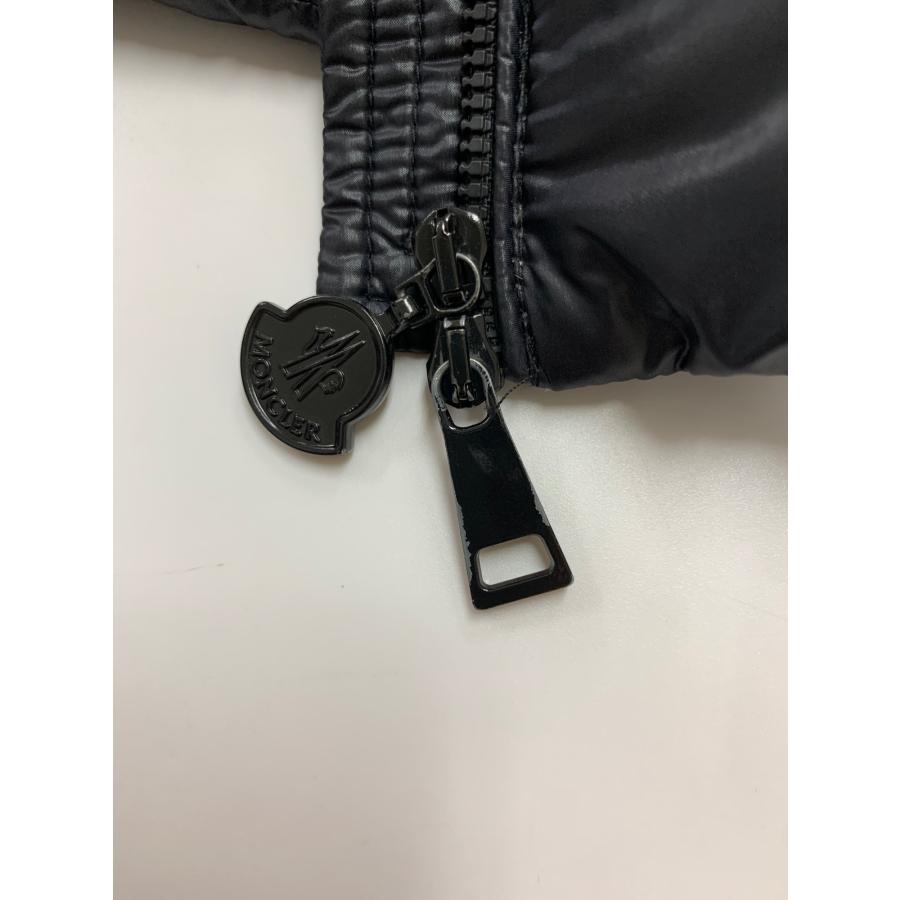モンクレール BERRE GIUBBOTTO JACKET B2093469274953052 ダウン
