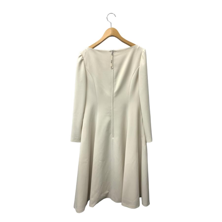フォクシーニューヨーク 42642 ワンピース 40 ベージュ Odessa フォクシーニューヨーク 42642 ワンピース 40 ベージュ Odessa