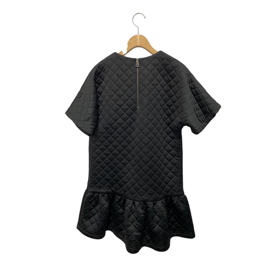 タグ付き未使用✨モンクレール　　　ワンピース　キルティング　ブラック近年モデル モンクレール DRESS I20932G00019 89A6T ワンピース 38 ブラック