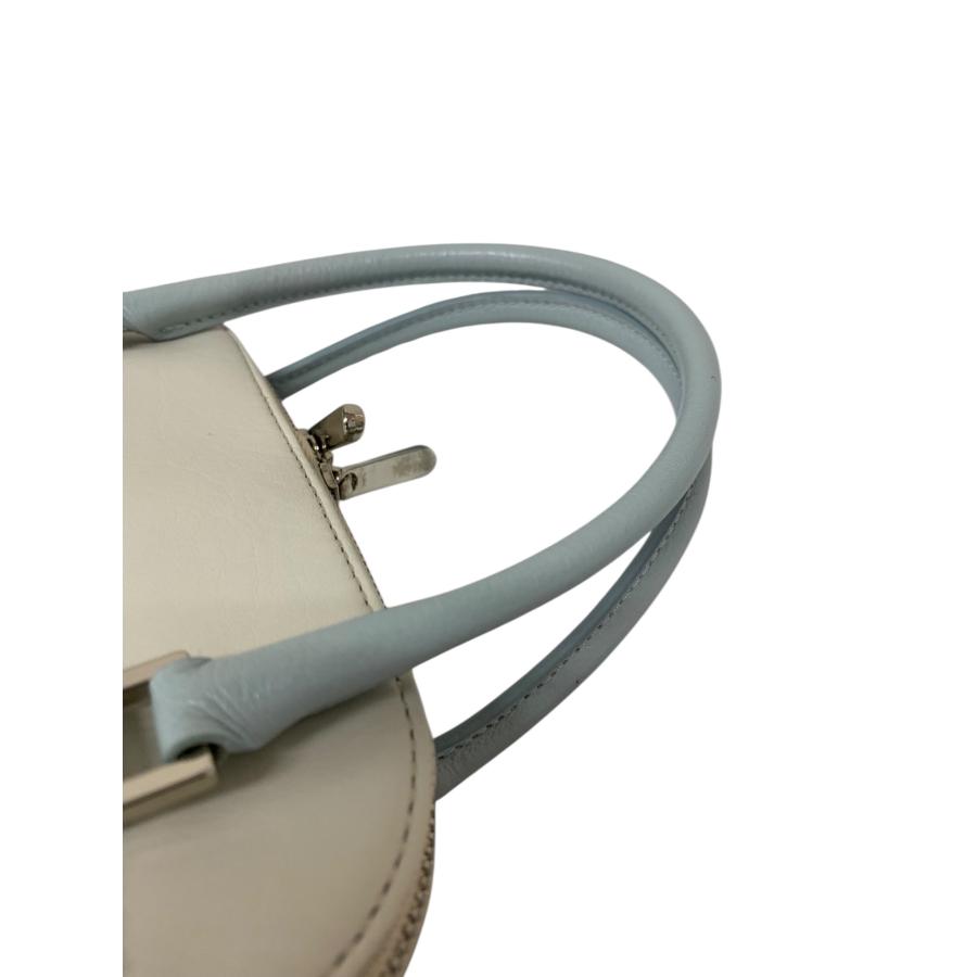 フォクシー マカロンバッグ ハンドバッグ ホワイト フラワー 刺繍  