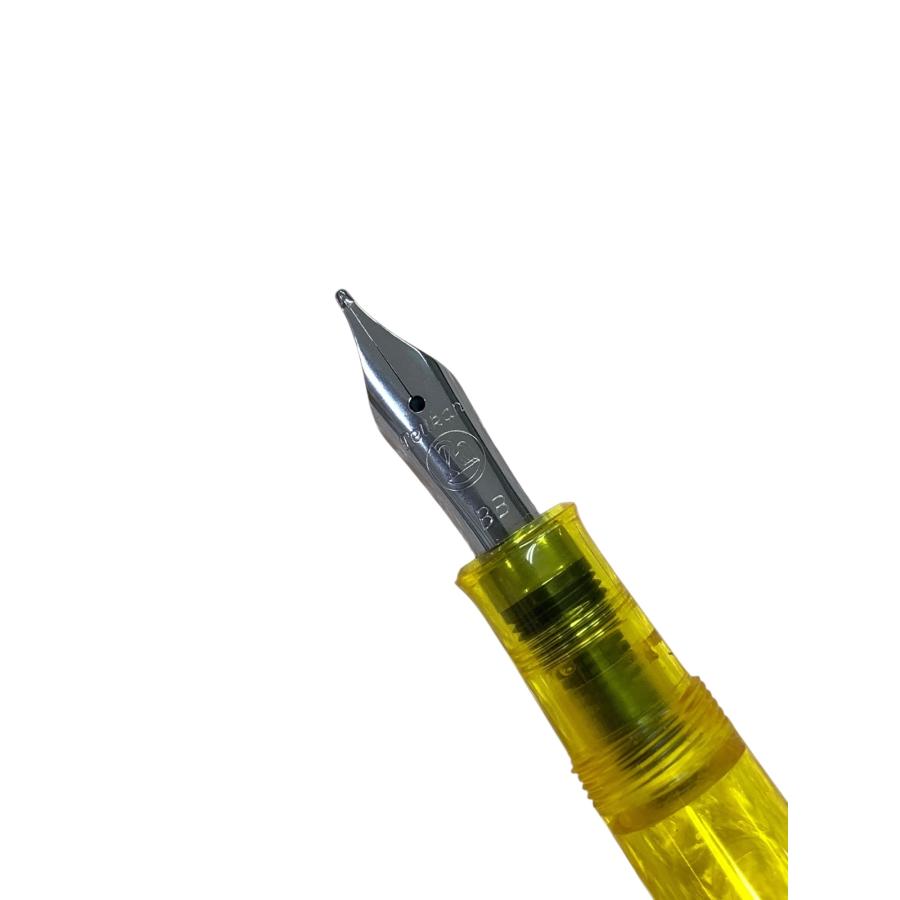 ペリカン 万年筆 M205 DUO イエロー BB ITPN0NLFZILI : ブランド