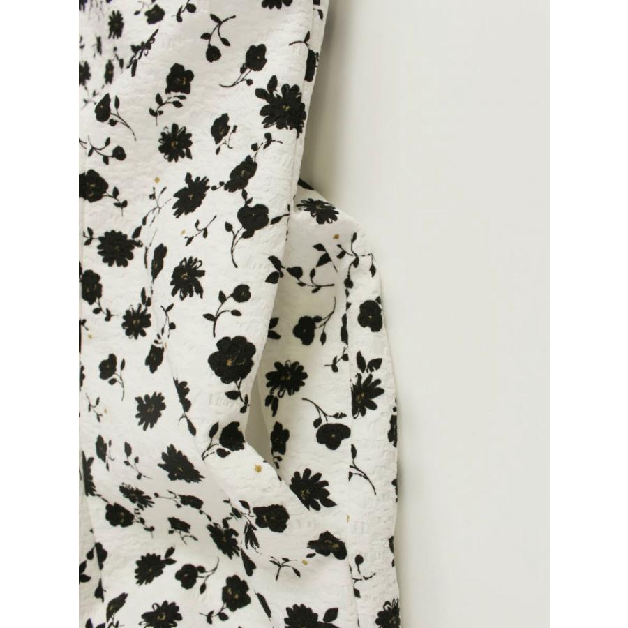 エムズグレイシー♡ワンピース40フラワーモチーフ　ビジューボタン　バックリボン エムズグレイシー♡ワンピース40フラワーモチーフ ビジュー