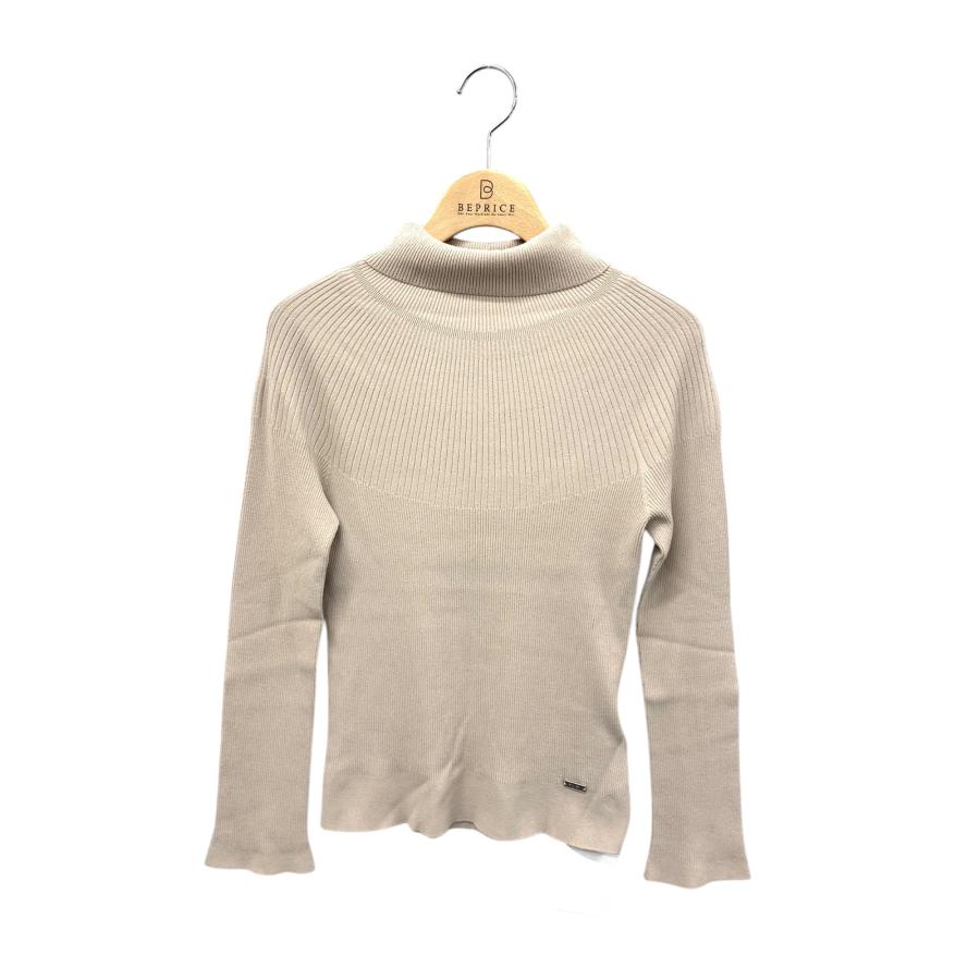 FOXEY BOUTIQUE - フォクシーブティック Knit Top Dolcevita 42446 ニットトップス 40 ベージュ 2023年増産品 ITQV93QXCM8H フォクシーブティック Knit Top Dolcevita 42446 ニットトップス