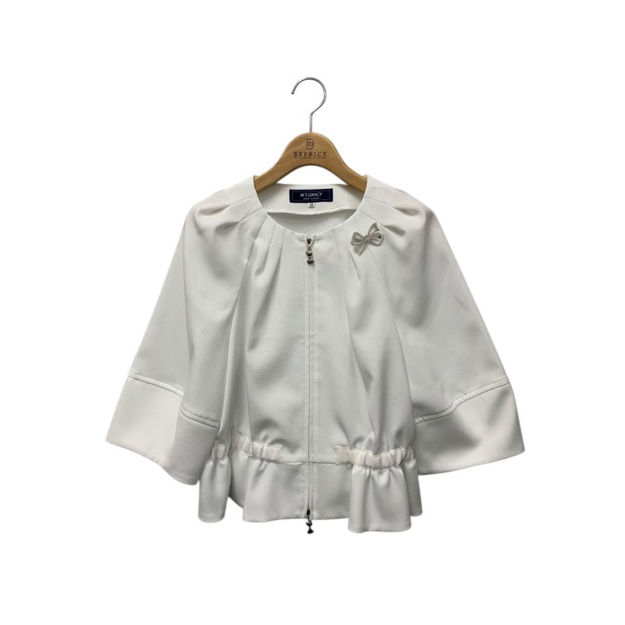 エムズグレイシー！ フリル付きホワイトノーカラージャケット エムズグレイシー！ フリル付きホワイトノーカラージャケット