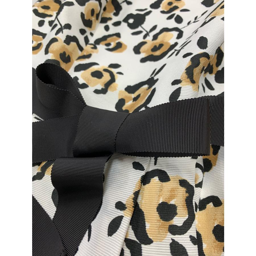 エムズグレイシー 211305 ワンピース 38 ホワイト フラワーモチーフ