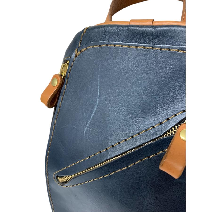 ヘルツ トリプルファスナーボディバッグ ネイビー ワンショルダー