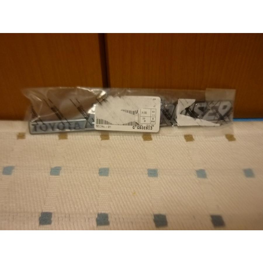 オーダー品　50枚 ランドクルーザー60用、ランドクルーザー純正ロゴエンブレム、新品
