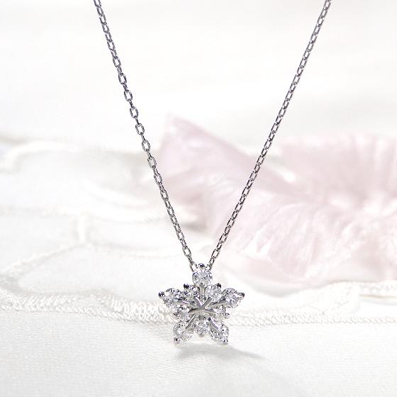 Pt950 0.28ct さくらモチーフ ダイヤモンド ペンダント 送料無料 プラチナ ネックレス ダイヤ クリスマス プレゼント 人気 花 フラワー 桜 さくら BRP-0124_1